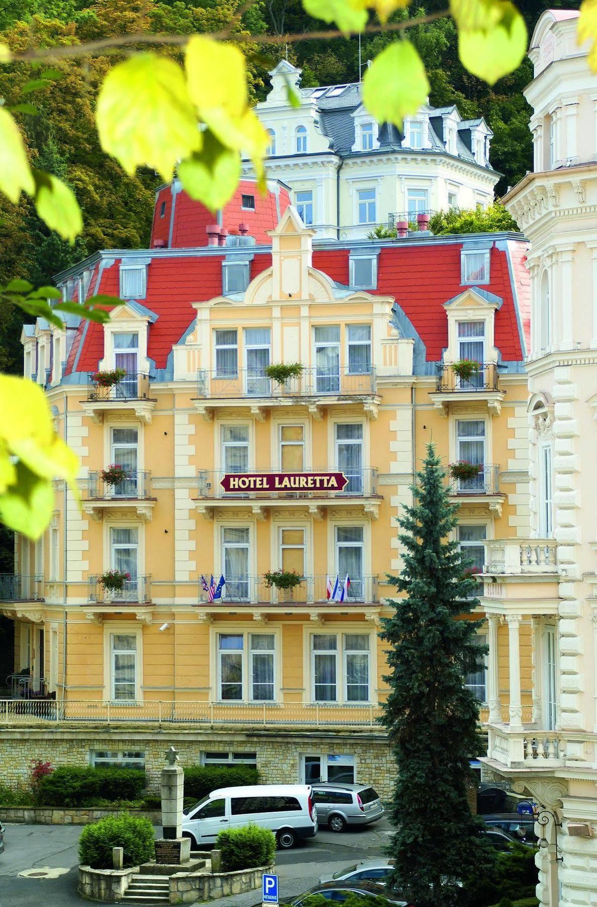 Hotel Villa Lauretta Karlovy Vary Exterior photo